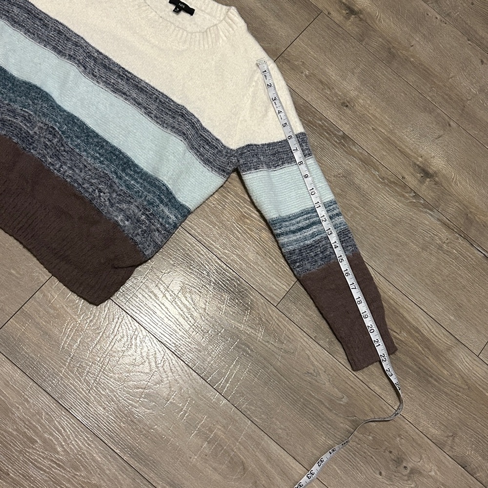Fate Women's Striped Sweater in Cream, Blue, and Brown in EUC!! - Picture 9 of 10